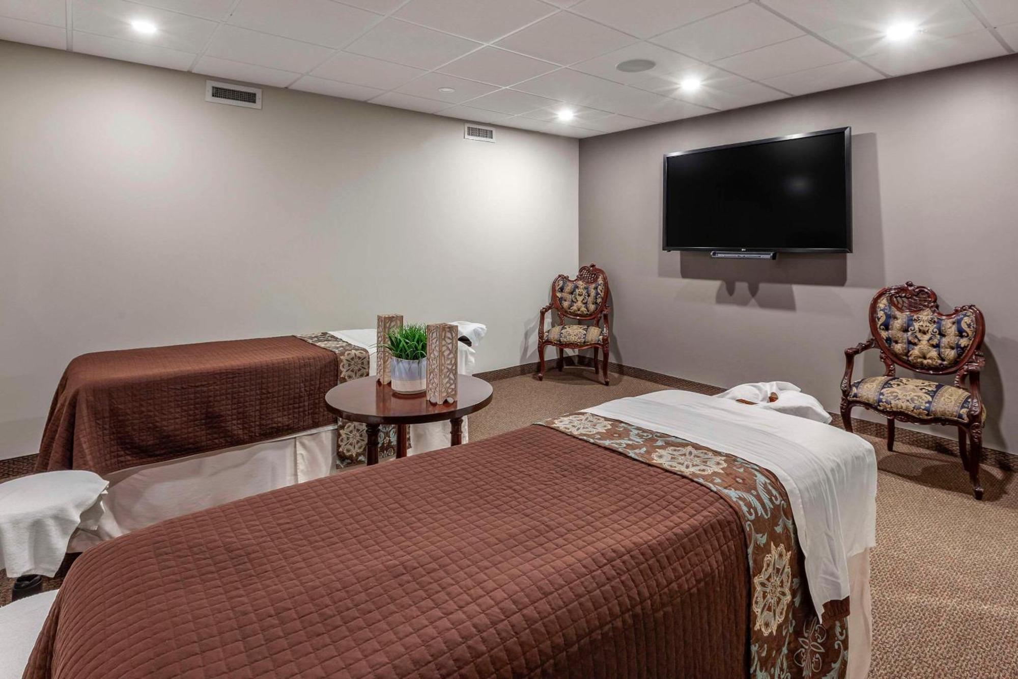 The Parlour Inn Ascend Hotel Collection Стратфорд Екстериор снимка