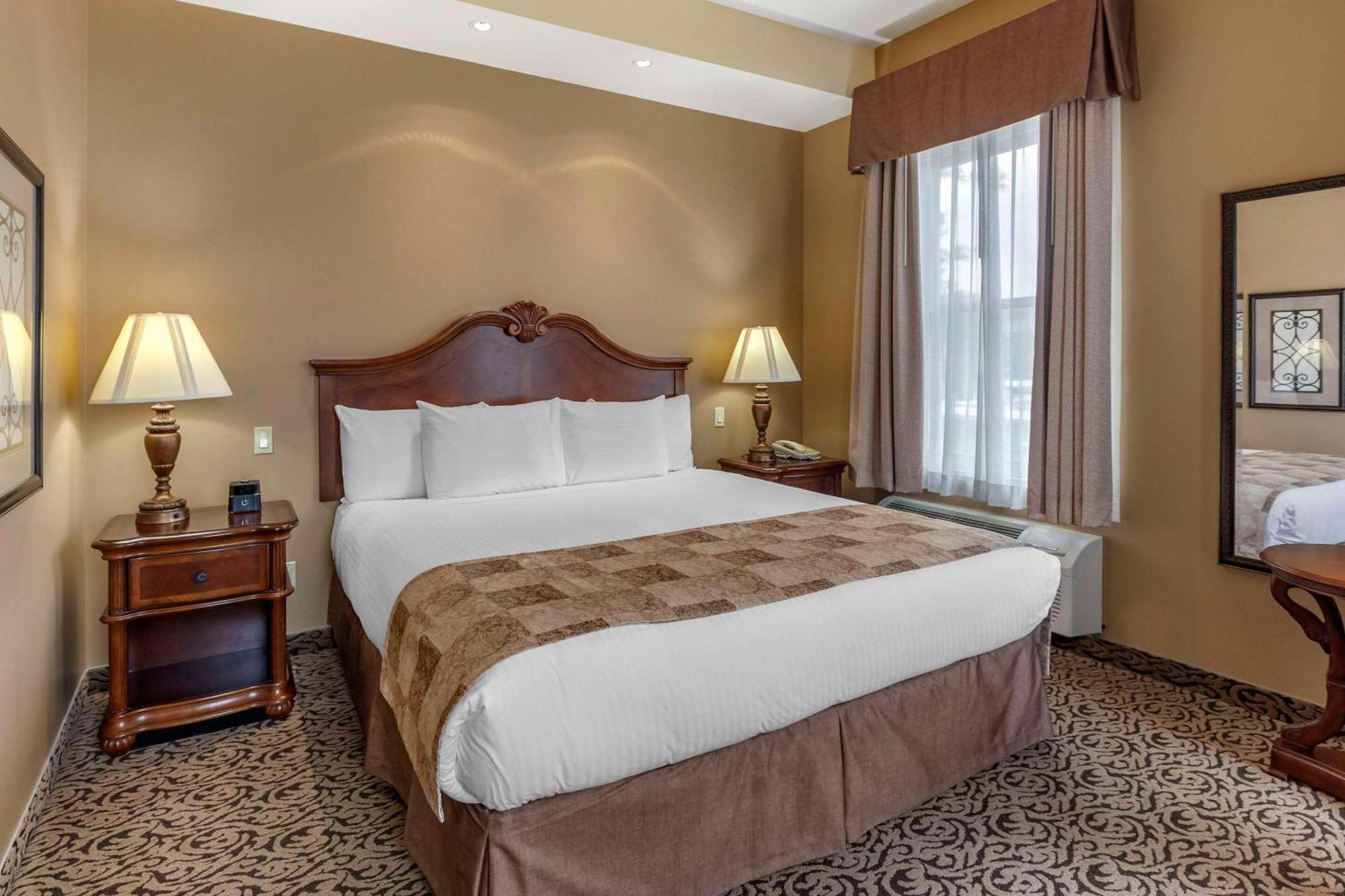 The Parlour Inn Ascend Hotel Collection Стратфорд Екстериор снимка