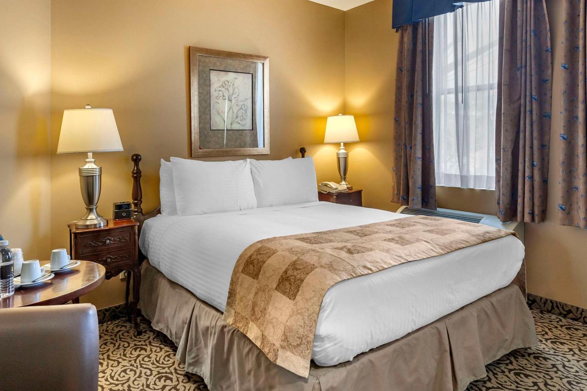 The Parlour Inn Ascend Hotel Collection Стратфорд Екстериор снимка