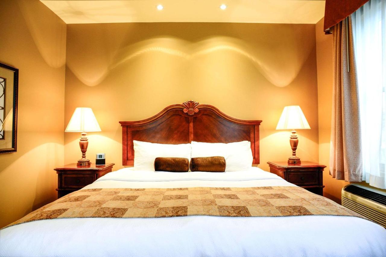 The Parlour Inn Ascend Hotel Collection Стратфорд Екстериор снимка